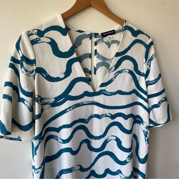 American apparel white/blue artsy shift dress size small - Picture 3 of 6
